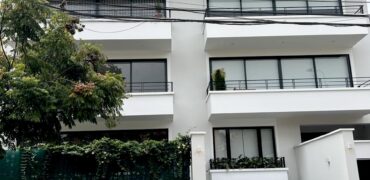 ESTRENO ARQ. MARIO LARA MODERNO DEPARTAMENTO CERCA AL GOLF